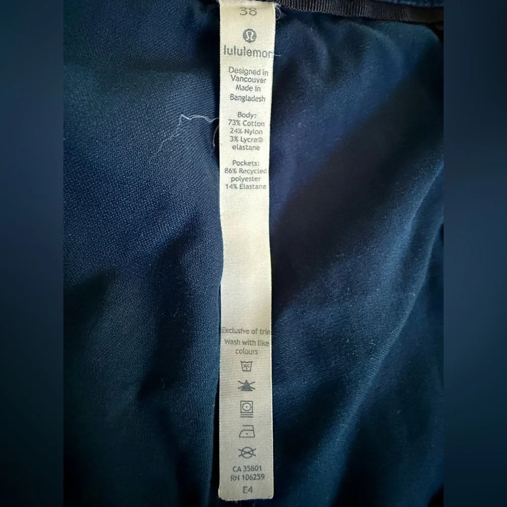Lululemon Men’s Commission Slim Fit Pants 38 Navy Blue ABC Style Comfort Stretch